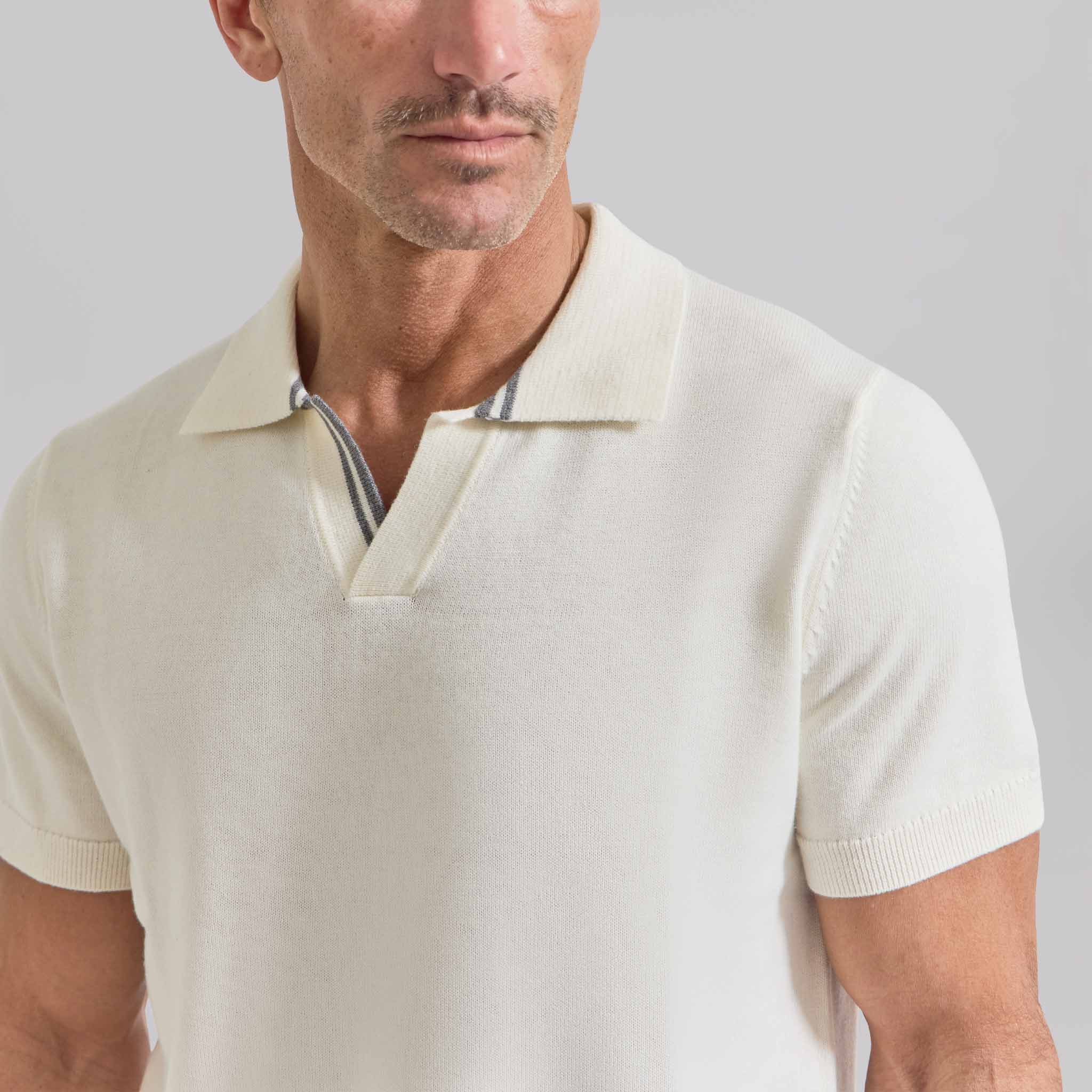 The William - Cotton/Cashmere Johnny Collar Polo - Off White/Heather Grey